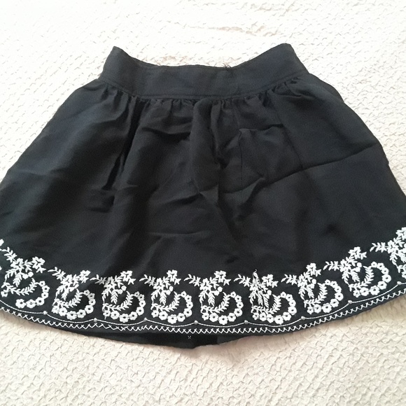 Dresses & Skirts - Black Embroidered Skirt